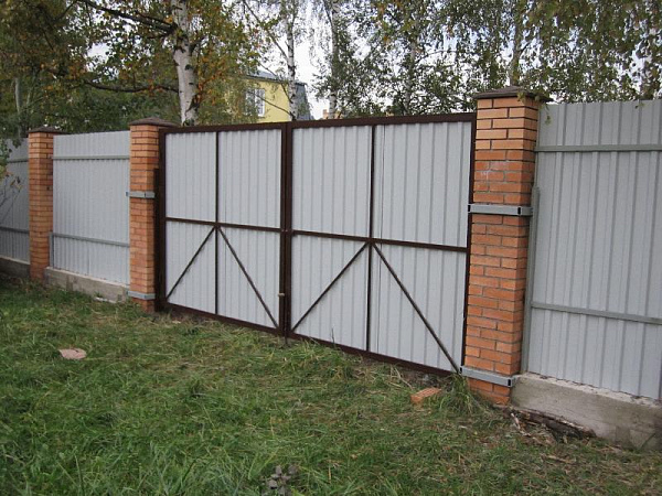Распашные ворота